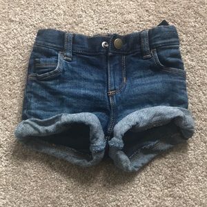 **SOLD** Toddler jean shorts